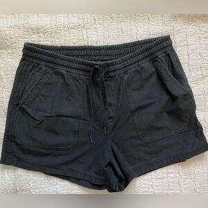 Athleta Black Farallon Shorts size 20